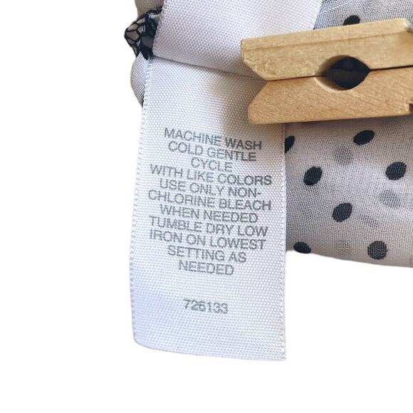 Bisou Bisou Shirt Womens Size M Polka Dot Black/White Sleeveless Elastic Hem - Picture 10 of 11